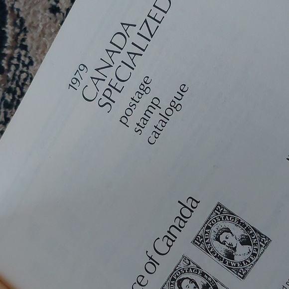 1979 & 1981 Postage Stamp Collectors Books Softcover - Picture 5 of 6